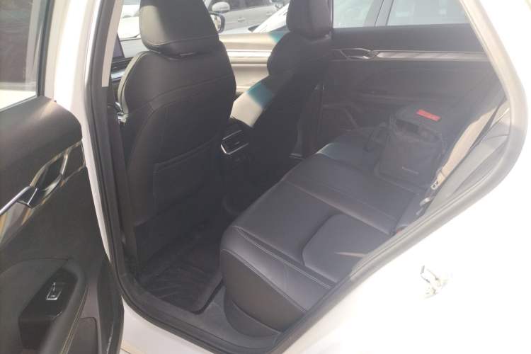 Used Geely Auto Emgrand L HiP 2024 Champion Edition 1.5TD-DHT Pro 100KM Superior Model Left Rear Seat