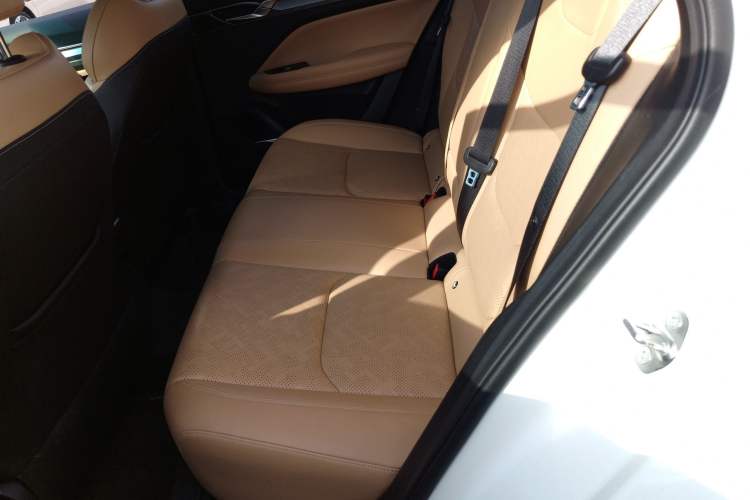 Used Geely Auto Emgrand L HiP 2024 Champion Edition 1.5TD-DHT Pro 100KM Excellence Model Left Rear Seat
