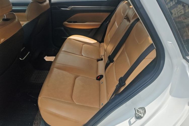 Used Geely Auto Emgrand L HiP 2024 Longteng Edition 1.5TD-DHT Pro 100KM Excellence Model Left Rear Seat