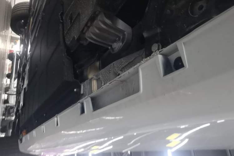 Used Geely Auto Emgrand L HiP 2024 Champion Edition 1.5TD-DHT Pro 100KM Superior Model Left Side Sill