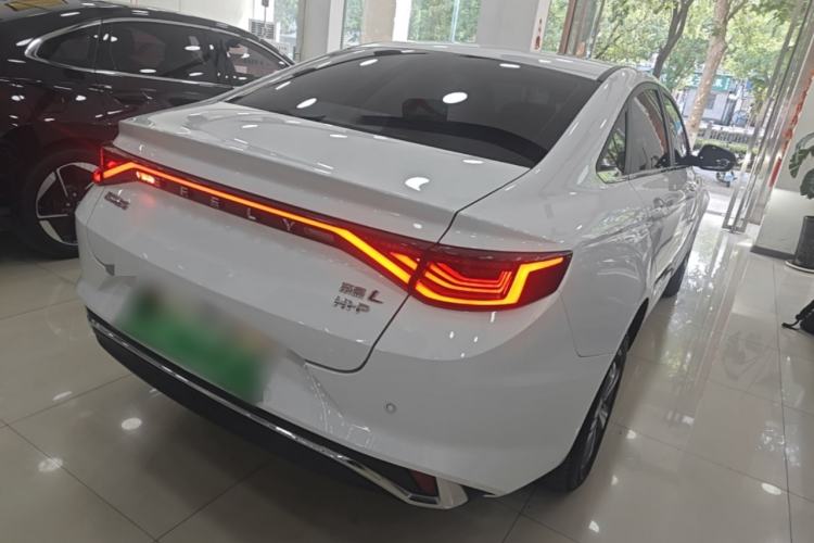 Used Geely Auto Emgrand L HiP 2024 Longteng Edition 1.5TD-DHT Pro 100KM Superior Model Rear Right 45 Deg