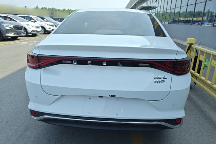 Used Geely Auto Emgrand L HiP 2024 Champion Edition 1.5TD-DHT Pro 100KM Excellence Model Rear
