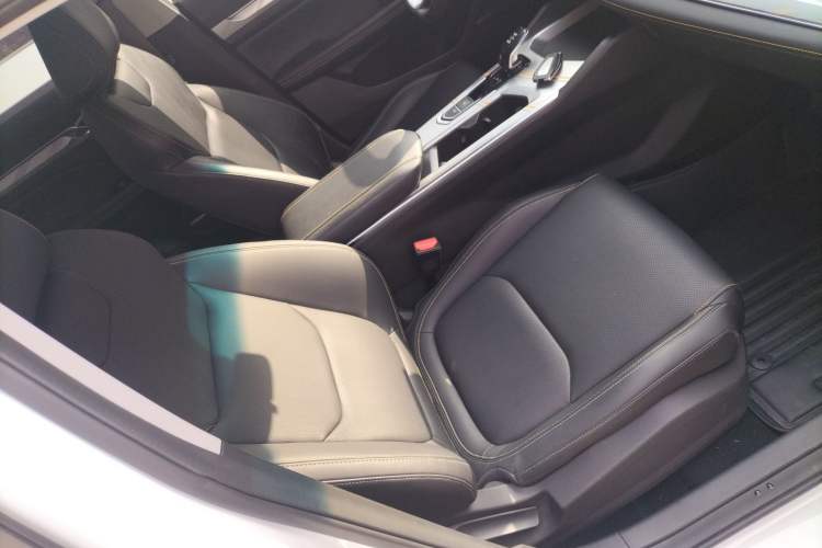 Used Geely Auto Emgrand L HiP 2024 Champion Edition 1.5TD-DHT Pro 100KM Superior Model Right Front Seat