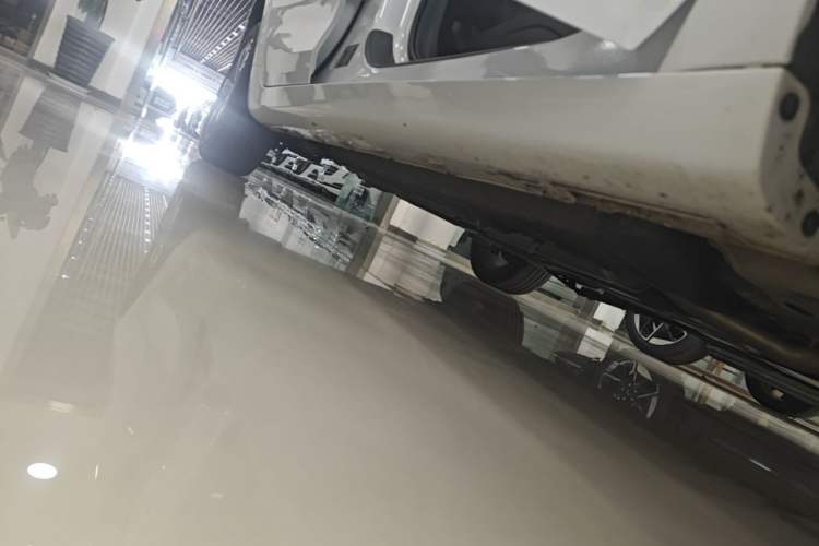 Used Geely Auto Emgrand L HiP 2024 Longteng Edition 1.5TD-DHT Pro 100KM Superior Model Right Side Sill