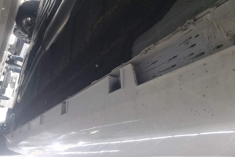 Used Geely Auto Emgrand L HiP 2024 Champion Edition 1.5TD-DHT Pro 100KM Superior Model Right Side Sill