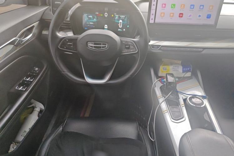 Used Geely Auto Emgrand L HiP 2024 Champion Edition 1.5TD-DHT Pro 100KM Superior Model Steering Wheel