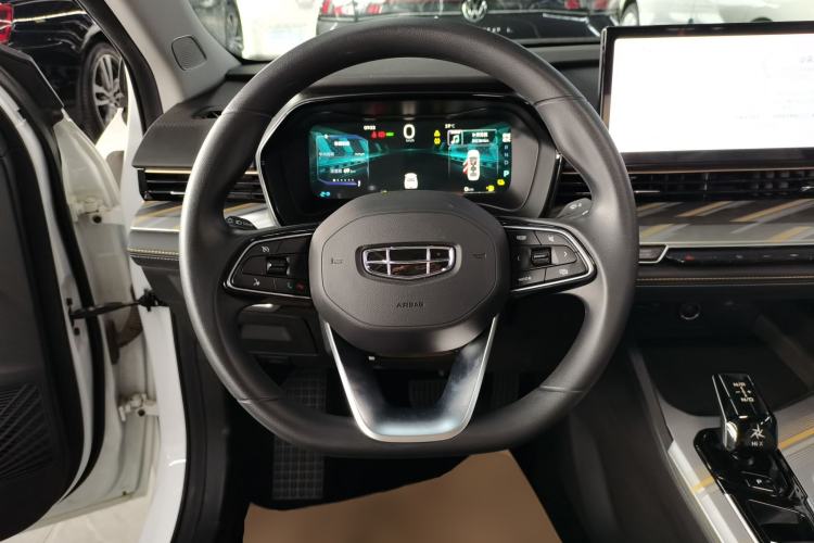 Used Geely Auto Emgrand L HiP 2024 Champion Edition 1.5TD-DHT Pro 100KM Superior Model Steering Wheel