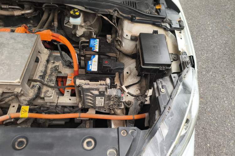 Used Geely Auto Emgrand New Energy 2021 EV Pro Ride-Hailing Edition Engine Bay Left