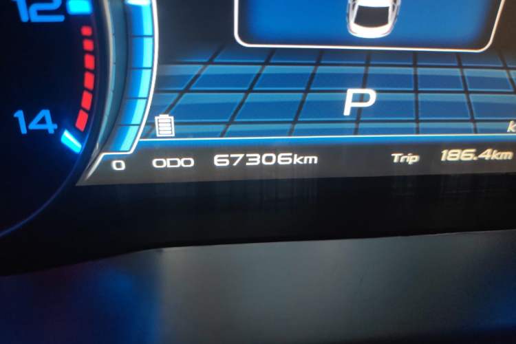 Used Geely Auto Emgrand New Energy 2016 EV Deluxe Model Odometer Close Up