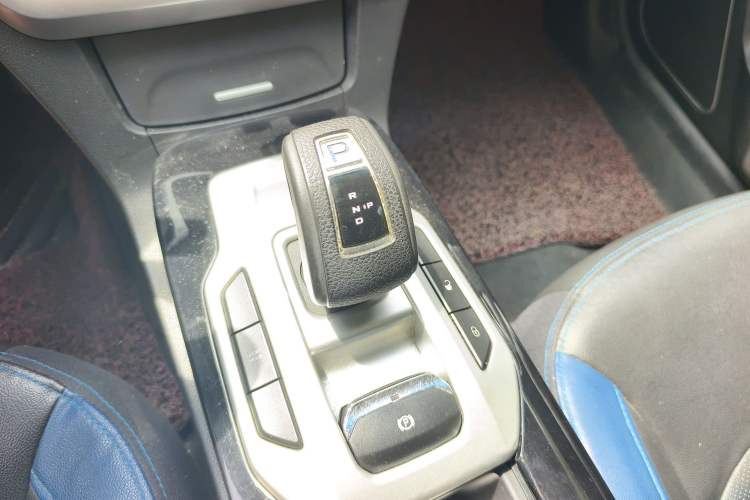 Used Geely Auto Emgrand New Energy 2016 EV Elite Model Gear Lever