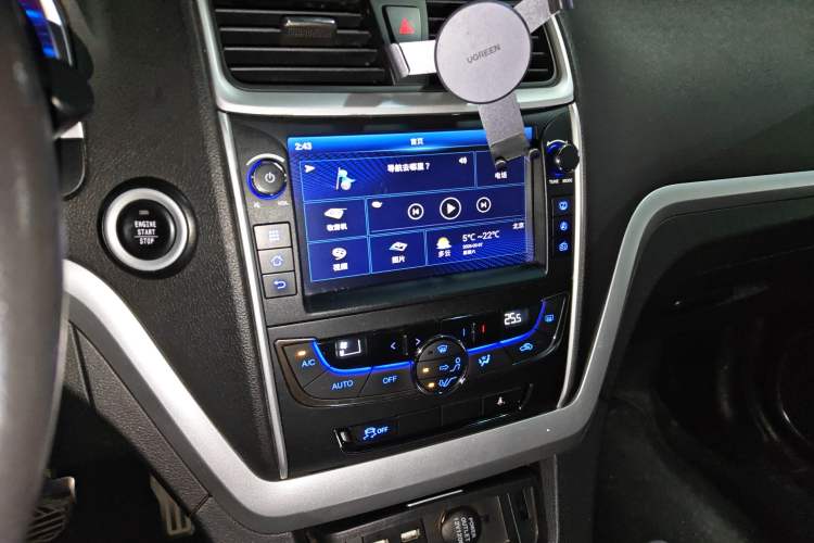 Used Geely Auto Emgrand New Energy 2016 EV Elite Model Audio And AC Panel