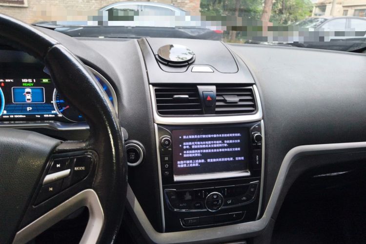 Used Geely Auto Emgrand New Energy 2016 EV Elite Model Audio And AC Panel