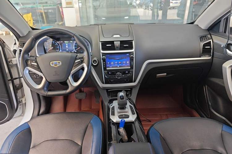 Used Geely Auto Emgrand New Energy 2016 EV Deluxe Model Center Console