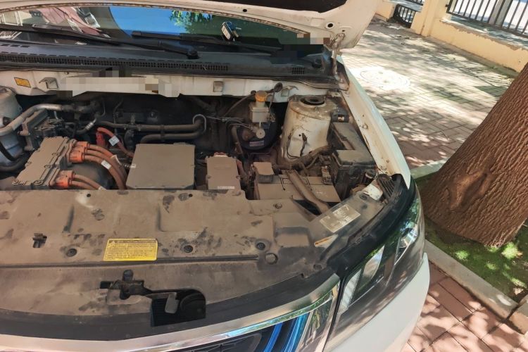 Used Geely Auto Emgrand New Energy 2016 EV Elite Model Engine Bay Left