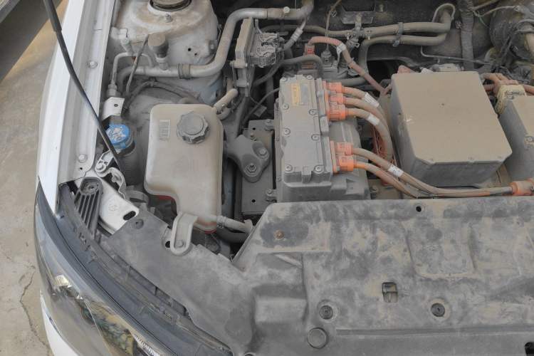 Used Geely Auto Emgrand New Energy 2016 EV Elite Model Engine Bay Right