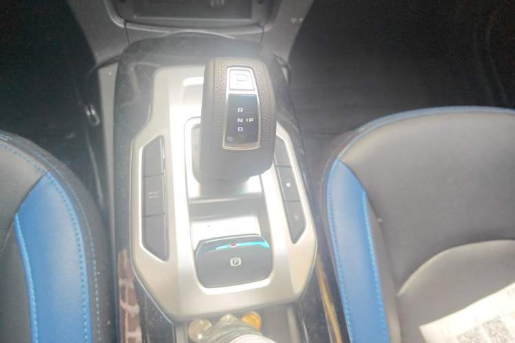 Used Geely Auto Emgrand New Energy 2016 EV Elite Model Gear Lever