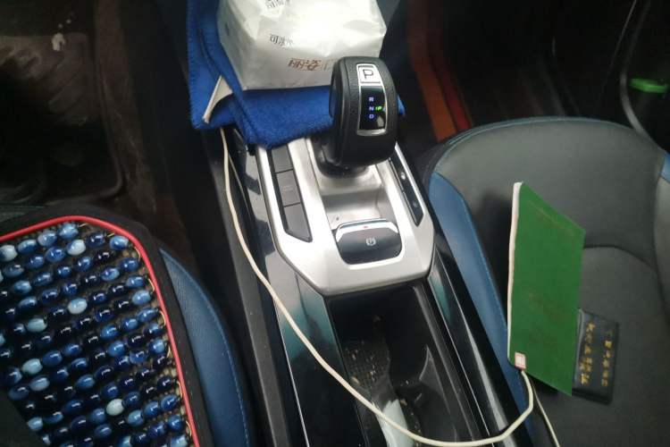 Used Geely Auto Emgrand New Energy 2016 EV Elite Model Gear Lever