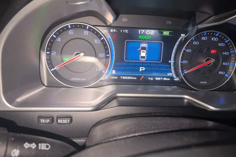 Used Geely Auto Emgrand New Energy 2016 EV Deluxe Model Odometer Close Up