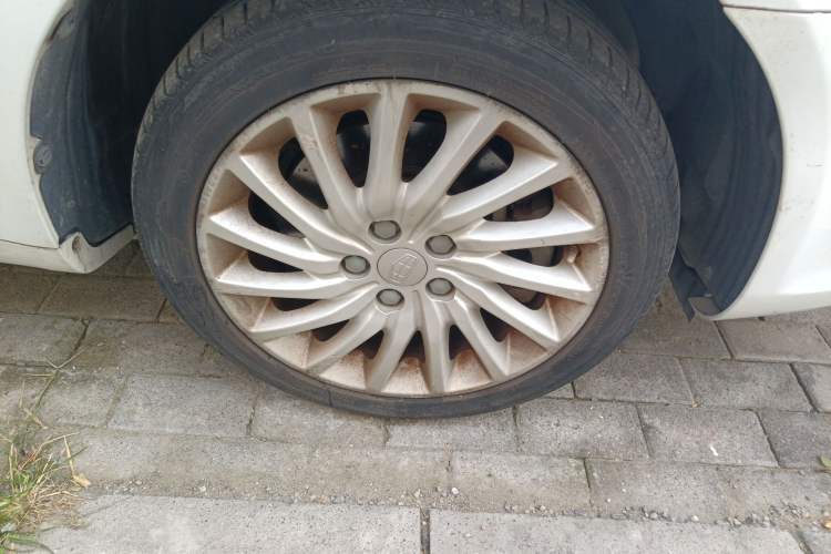 Used Geely Auto Emgrand New Energy 2016 EV Deluxe Model Right Front Wheel Hub