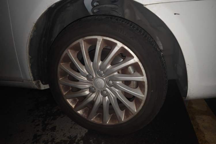 Used Geely Auto Emgrand New Energy 2016 EV Elite Model Right Front Wheel Hub