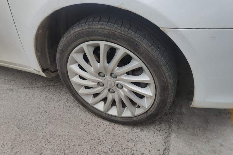 Used Geely Auto Emgrand New Energy 2016 EV Elite Model Right Front Wheel Hub