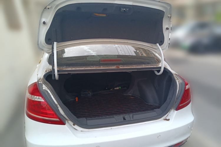 Used Geely Auto Emgrand New Energy 2016 EV Deluxe Model Trunk