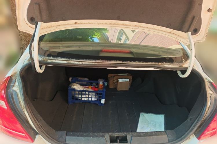 Used Geely Auto Emgrand New Energy 2016 EV Elite Model Trunk