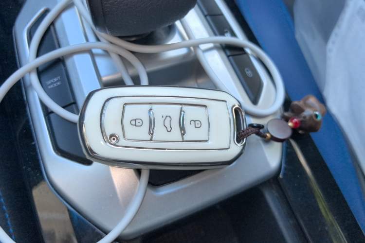 Used Geely Auto Emgrand New Energy 2016 EV Elite Model Vehicle Key