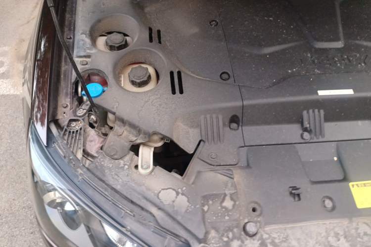 Used Geely Auto Emgrand New Energy 2017 EV300 Elite Model Engine Bay Right