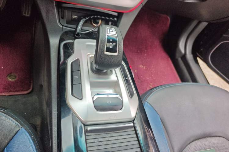 Used Geely Auto Emgrand New Energy 2017 EV300 Elite Model Gear Lever
