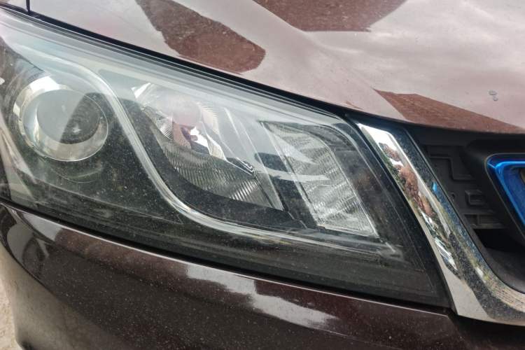 Used Geely Auto Emgrand New Energy 2017 EV300 Elite Model Right Front Headlight