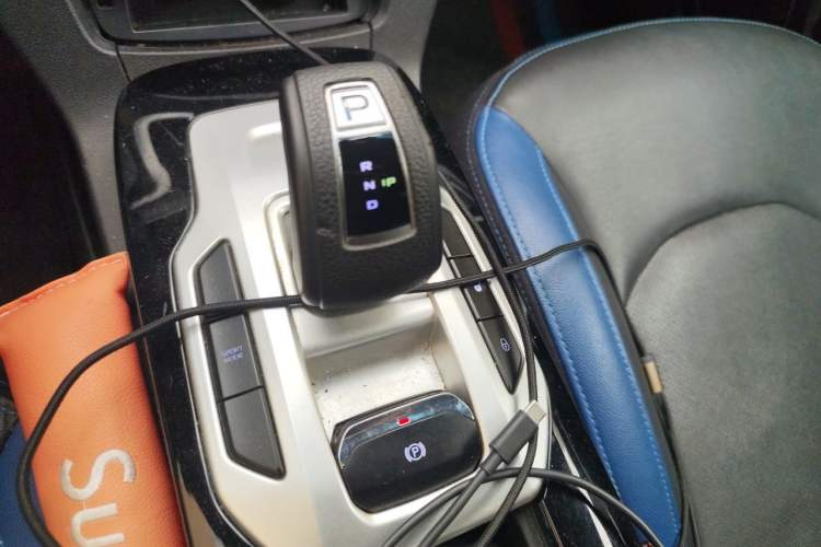 Used Geely Auto Emgrand New Energy 2017 EV300 Elite Model Gear Lever