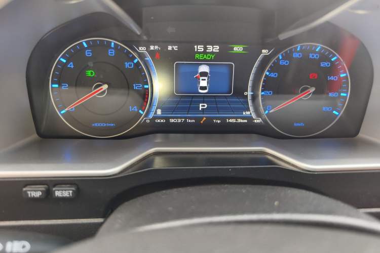 Used Geely Auto Emgrand New Energy 2017 EV300 Elite Model Odometer Close Up