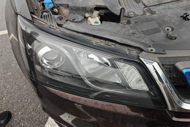 Used Geely Auto Emgrand New Energy 2017 EV300 Elite Model Right Front Headlight