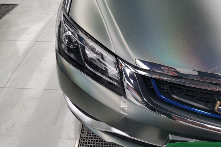 Used Geely Auto Emgrand New Energy 2017 1.5L PHEV Elite Model Right Front Headlight