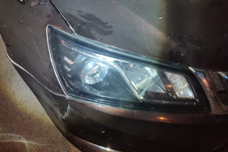 Used Geely Auto Emgrand New Energy 2017 EV300 Elite Model Right Front Headlight