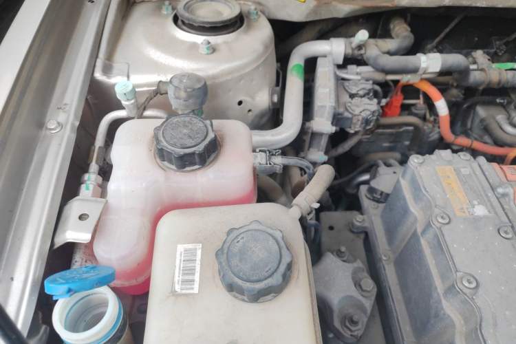 Used Geely Auto Emgrand New Energy 2017 EV300 Prestige Model Engine Bay Right