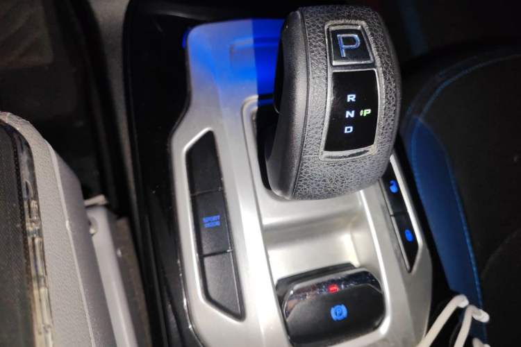 Used Geely Auto Emgrand New Energy 2017 EV300 Prestige Model Gear Lever