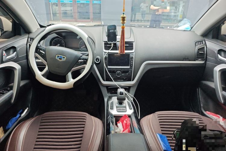 Used Geely Auto Emgrand New Energy 2017 EV300 Elite Model Center Console