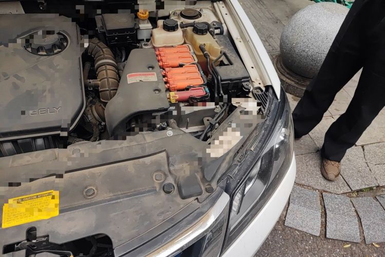 Used Geely Auto Emgrand New Energy 2017 1.5L PHEV Elite Model Engine Bay Left
