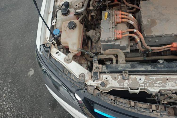 Used Geely Auto Emgrand New Energy 2017 EV300 Ambition Model Engine Bay Right