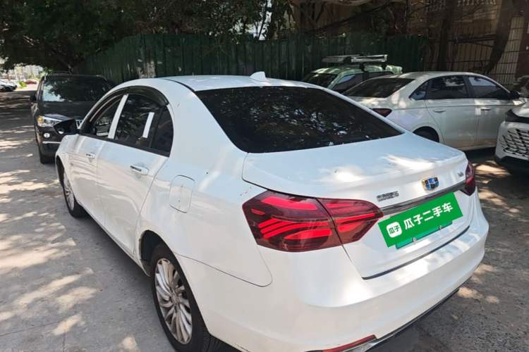 Used Geely Auto Emgrand New Energy 2017 1.5L PHEV Ambition Model Exterior 2
