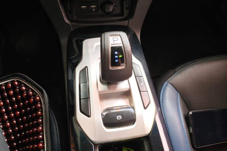 Used Geely Auto Emgrand New Energy 2017 EV300 Elite Model Gear Lever