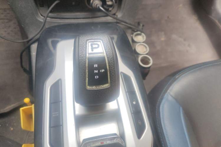 Used Geely Auto Emgrand New Energy 2017 EV300 Elite Model Gear Lever