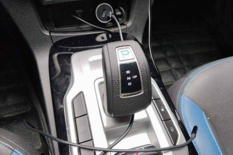 Used Geely Auto Emgrand New Energy 2017 EV300 Elite Model Gear Lever