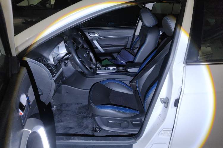 Used Geely Auto Emgrand New Energy 2017 1.5L PHEV Elite Model Left Front Seat