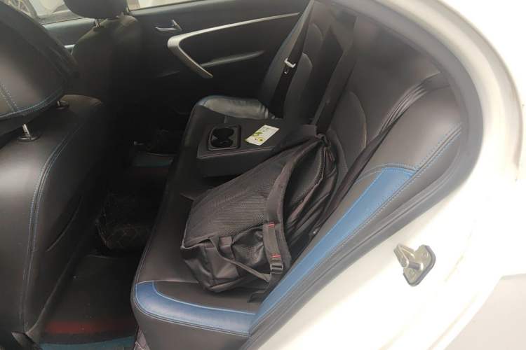 Used Geely Auto Emgrand New Energy 2017 1.5L PHEV Elite Model Left Rear Seat
