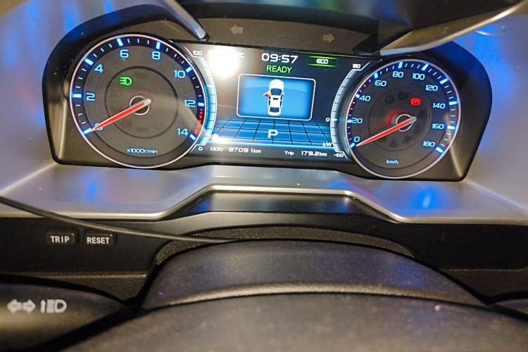 Used Geely Auto Emgrand New Energy 2017 EV300 Ambition Model Odometer Close Up