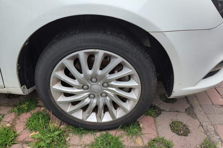 Used Geely Auto Emgrand New Energy 2017 EV300 Elite Model Right Front Wheel Hub