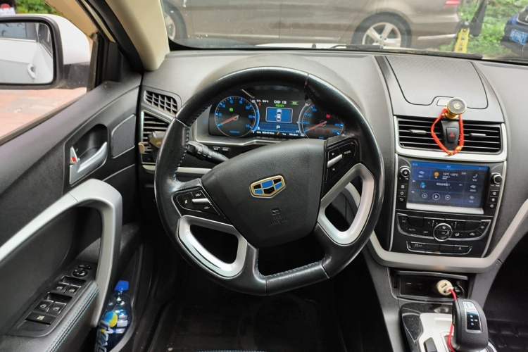 Used Geely Auto Emgrand New Energy 2017 EV300 Elite Model Steering Wheel